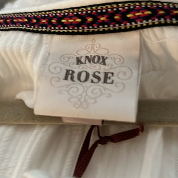 NWT Knox Rose white romper. XL - Picture 13 of 16